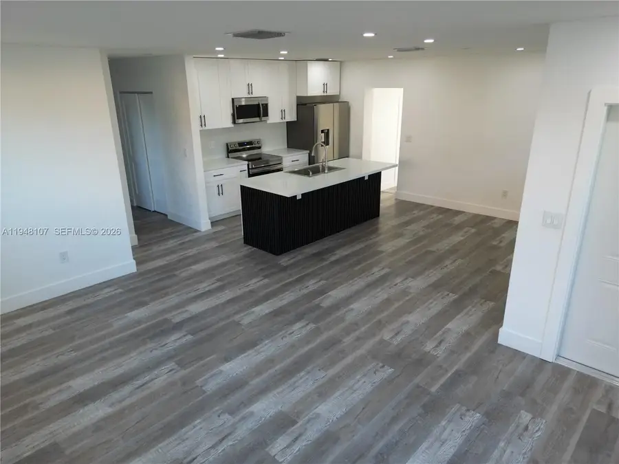 2600 NW 108th St, Miami, FL 33167 - Image #3