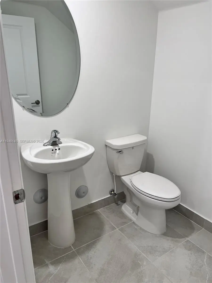 24647 SW 119th Pl, Homestead, FL 33032 - Image #1