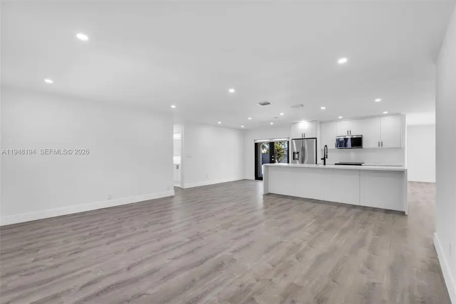 2203 SW 139th Ave, Miami, FL 33175 - Image #3