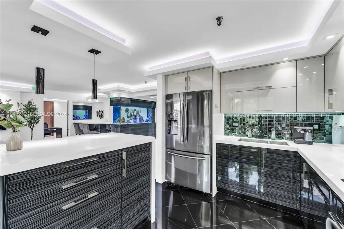 665 NE 195th St #326, Miami, FL 33179 - Image #1