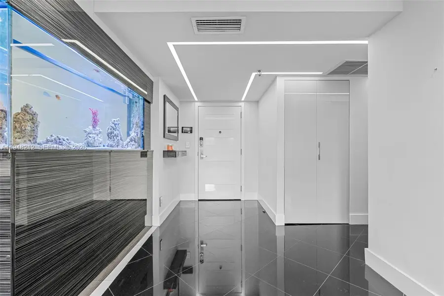 665 NE 195th St #326, Miami, FL 33179 - Image #3