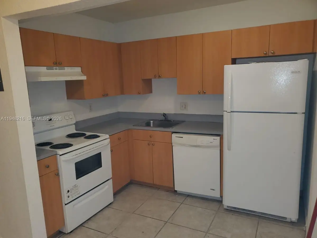 4633 NW 9th Dr #4633, Plantation, FL 33317 - Image #1