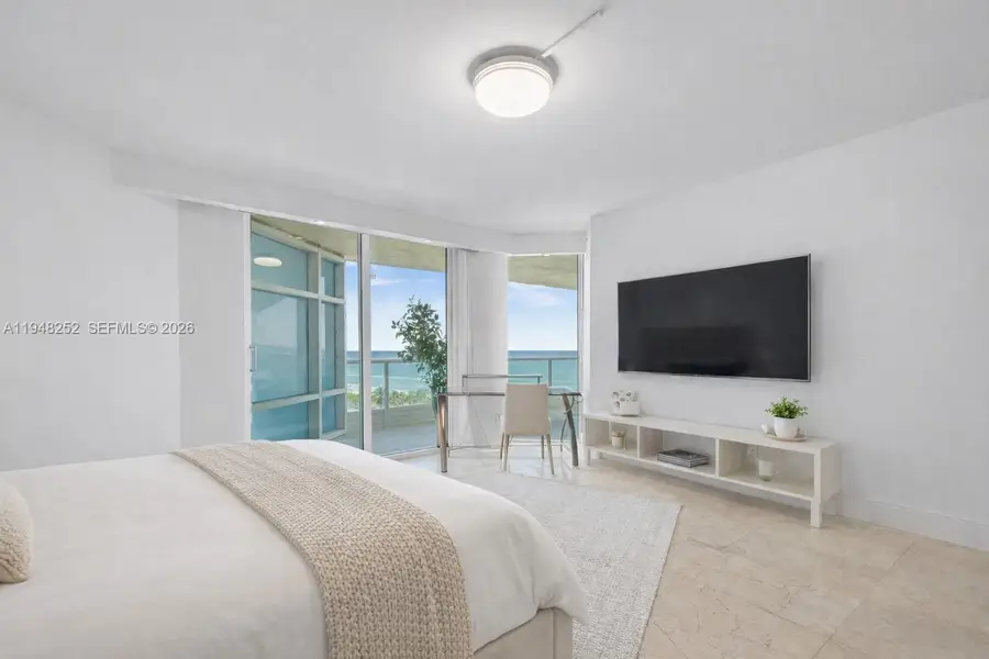 5025 Collins Ave #903, Miami Beach, FL 33140 - Image #3
