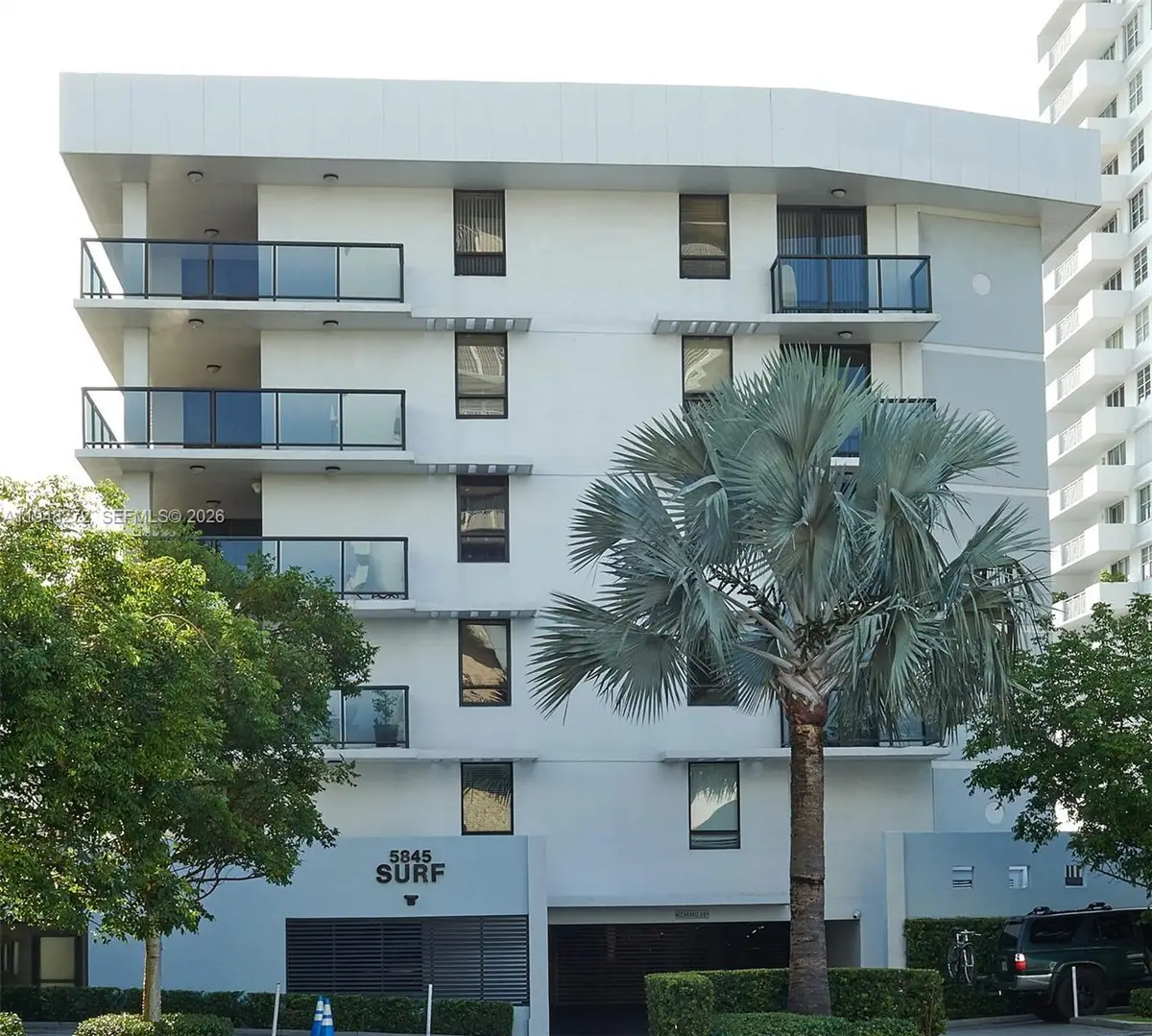 5845 Collins Ave #304, Miami Beach, FL 33140 - Image #1