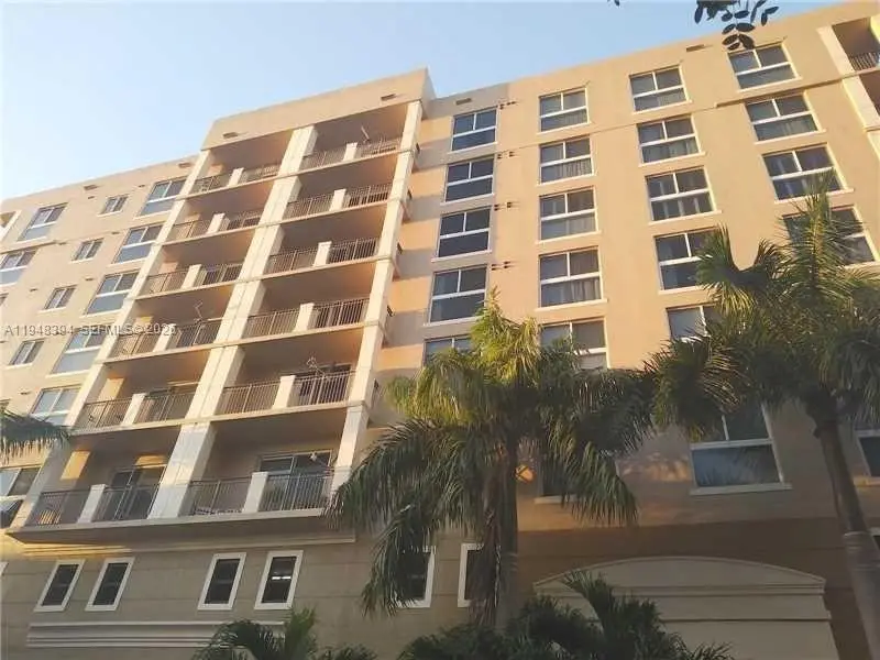 2650 SW 37 Ave #604, Coconut Grove, FL 33133 - Image #2