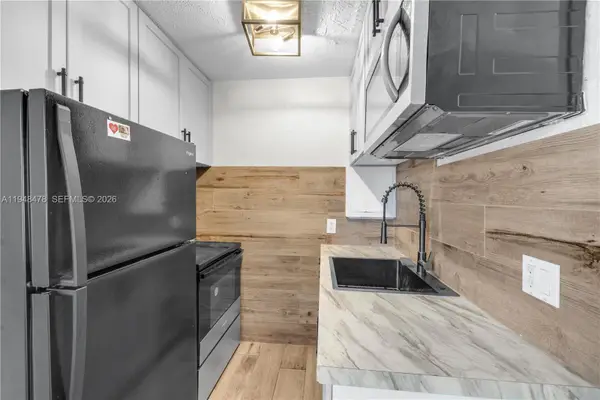 822 N 20th Ave, Hollywood, FL 33020