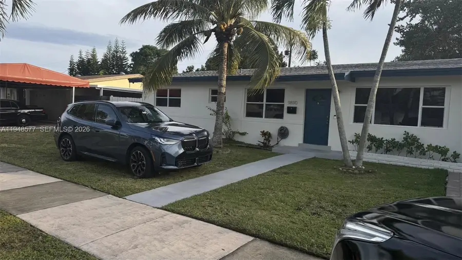 9890 Santos Dr, Cutler Bay, FL 33189 - Image #3