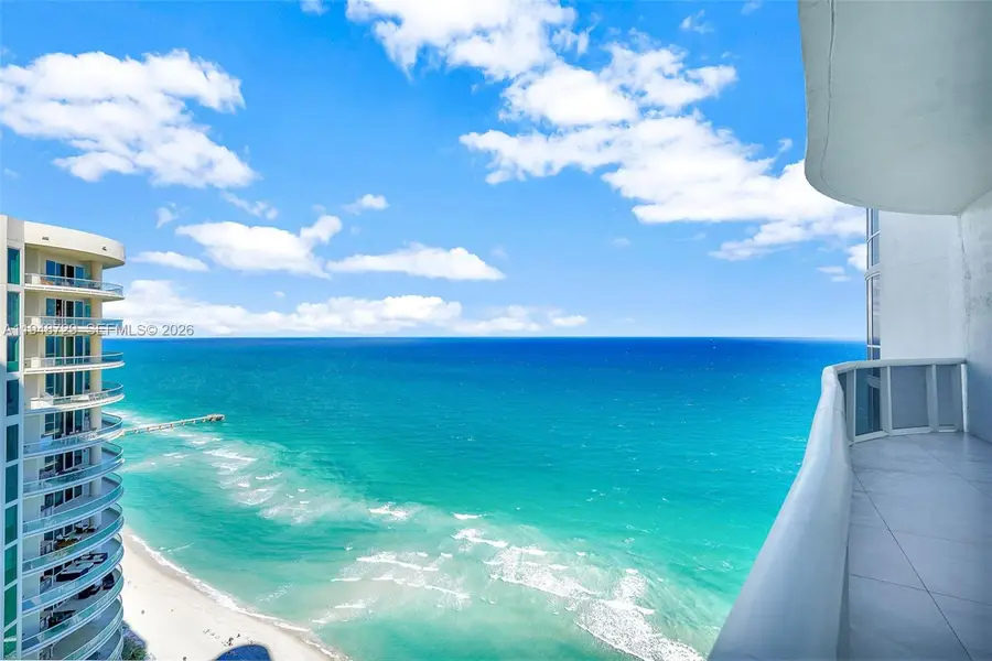 16001 Collins Ave #3402, Sunny Isles Beach, FL 33160 - Image #2