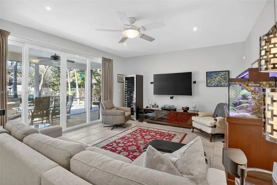 1866 NW 127th Ave, Pembroke Pines, FL 33028 - Image #3