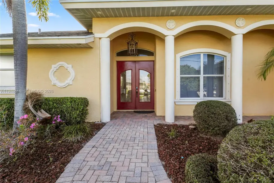 315 SE Fisk Rd, Port Saint Lucie, FL 34984 - Image #3