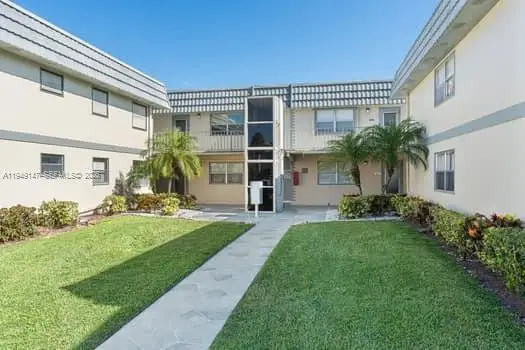 473 Brittany J #473, Delray Beach, FL 33446