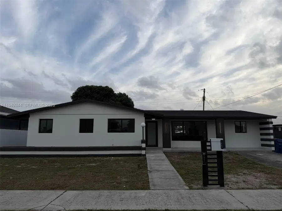 4872 NW 171st Ter, Miami Gardens, FL 33055 - Image #2