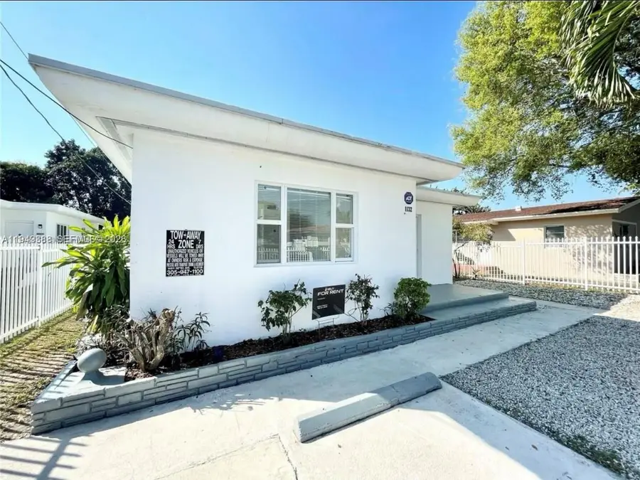 1130 NE 111th St, Biscayne Park, FL 33161 - Image #2