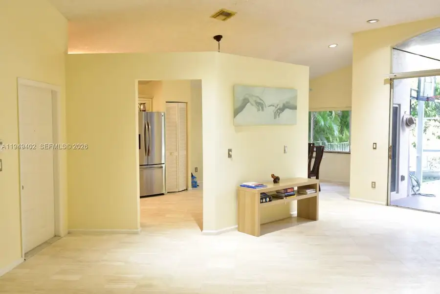 131 SW 178th Way, Pembroke Pines, FL 33029 - Image #2