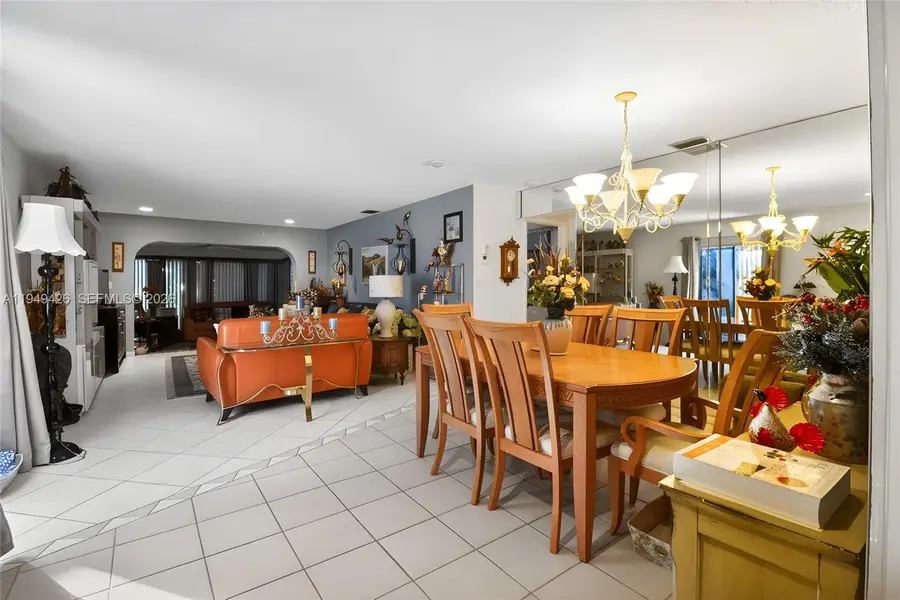 2214 Seagrape Cir, Coconut Creek, FL 33066 - Image #2