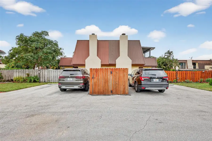3516 Gardens East Dr #A, Palm Beach Gardens, FL 33410 - Image #3