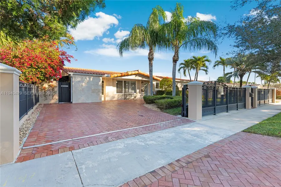 9461 SW 31st Ter, Miami, FL 33165 - Image #2