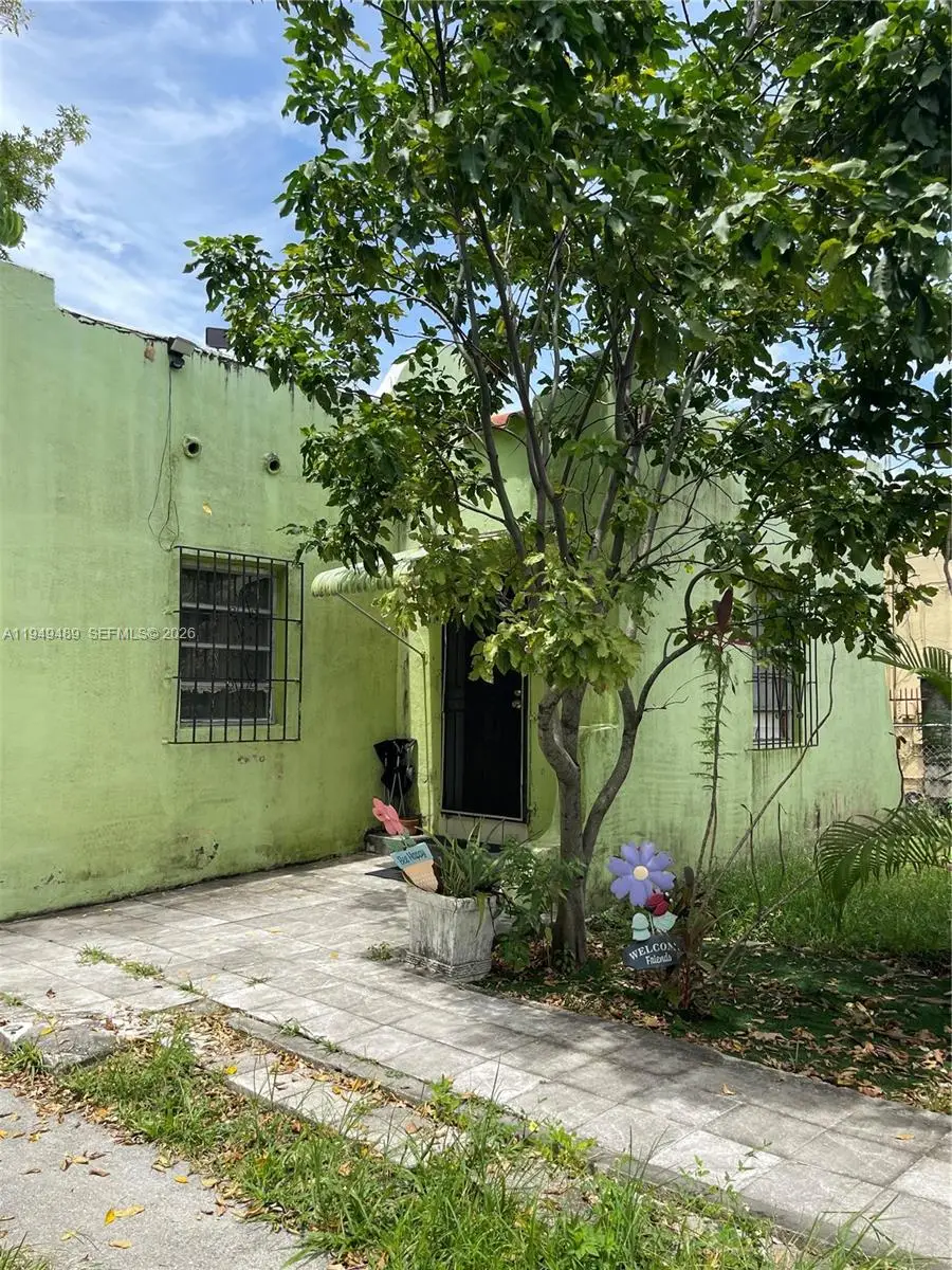 1120 NW 31st St, Miami, FL 33127 - #2