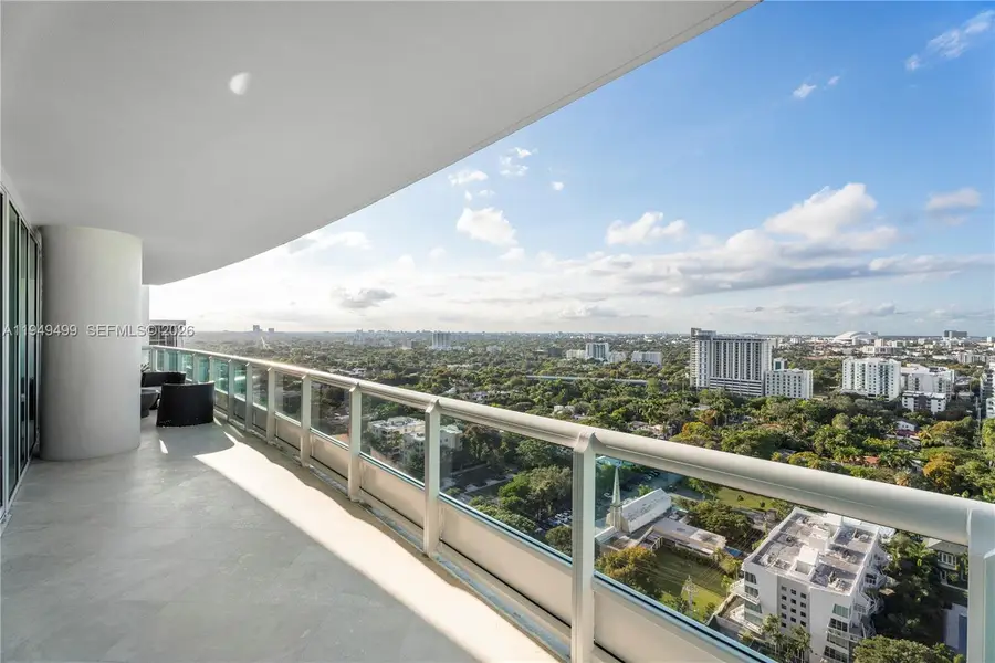 1643 Brickell Ave #2506, Miami, FL 33129 - Image #2