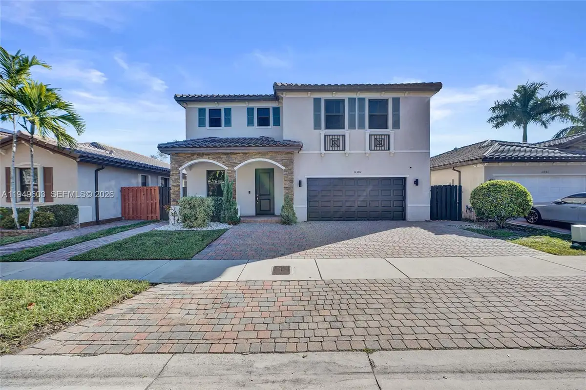11581 SW 151st Pl, Miami, FL 33196 - Image #1