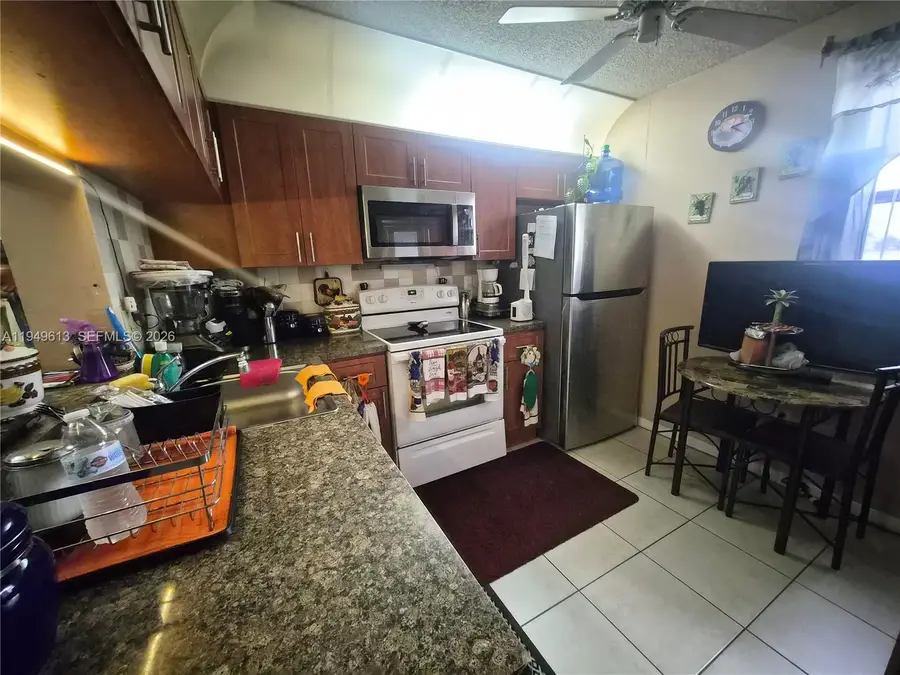 800 Independence Dr #800F, Homestead, FL 33034 - Image #2