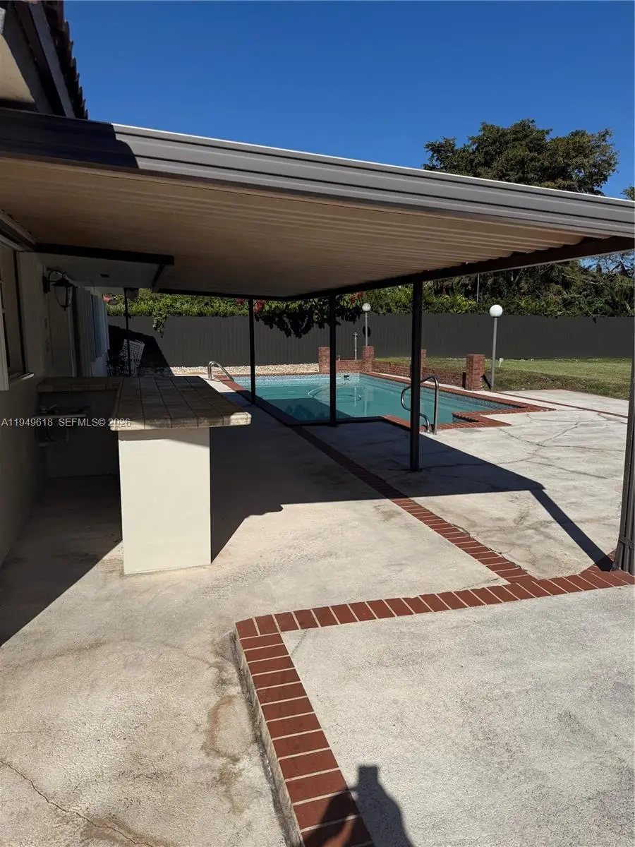 2431 Sw 124 Ave, Miami, FL 33175 - Image #2