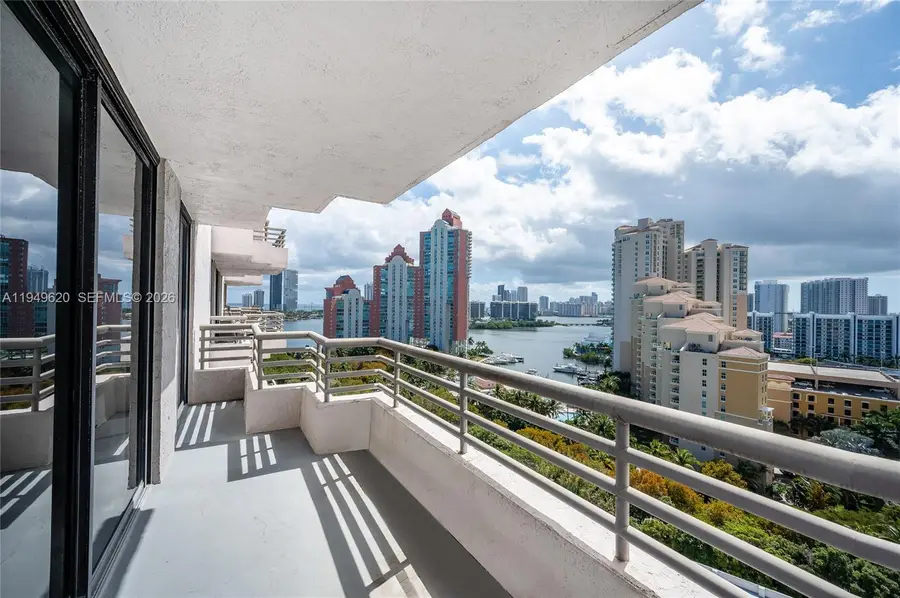 3300 NE 191st St #1915, Aventura, FL 33180 - #3