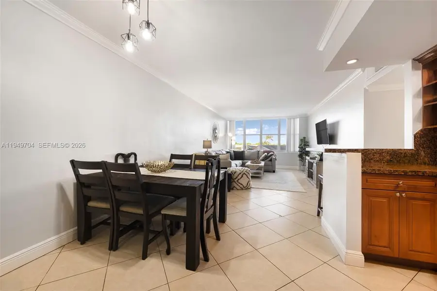 7441 Wayne Ave #2B, Miami Beach, FL 33141 - Image #2