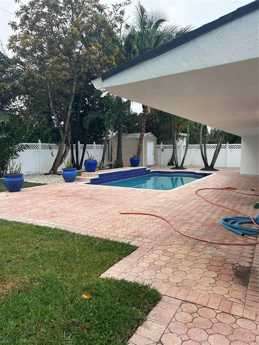 Address Withheld By Seller, Miami, FL 33165 - Image #2
