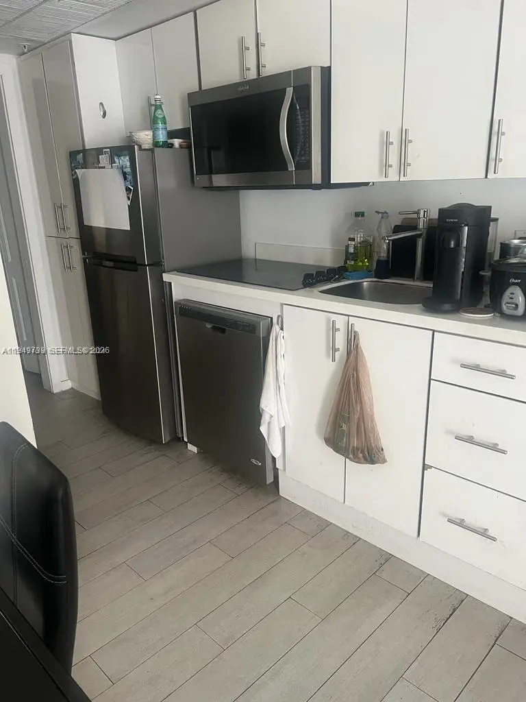 1601 Meridian Ave #203, Miami Beach, FL 33139 - Image #2