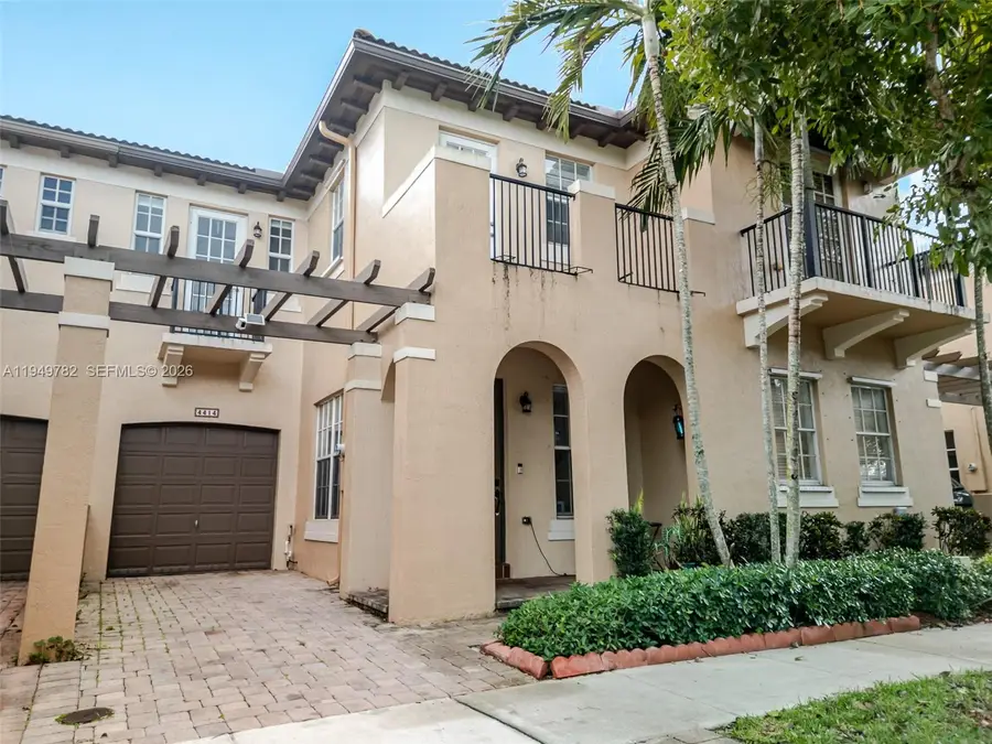 4414 Morgan Ln, Davie, FL 33328 - Image #3