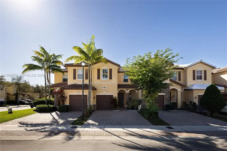 11224 NW 87th St, Doral, FL 33178 - Image #2