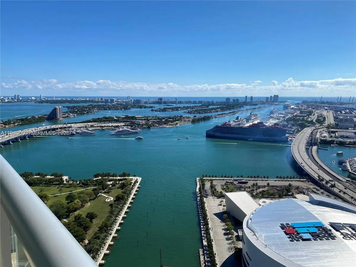 888 Biscayne Blvd #4806, Miami, FL 33132 - Image #1