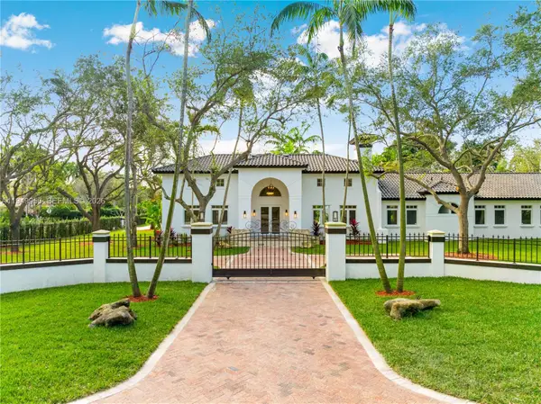 6200 SW 130th Ter, Pinecrest, FL 33156