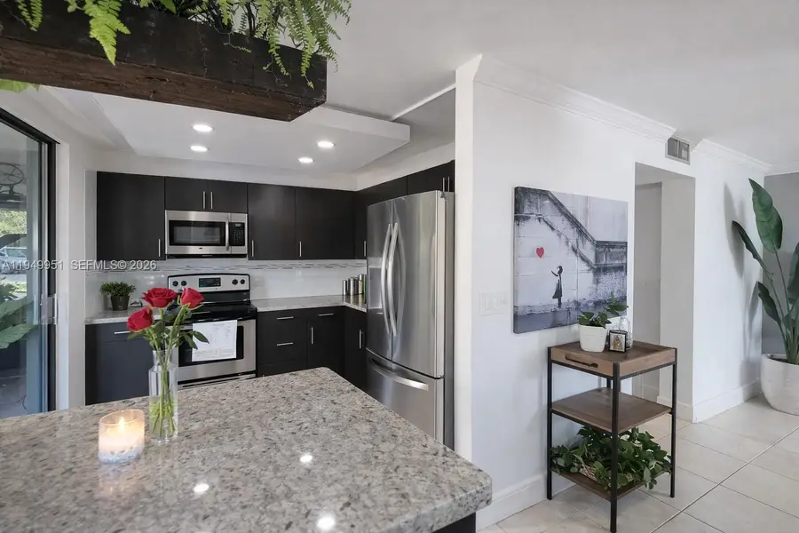 661 NE 195th St #103, Miami, FL 33179 - Image #3