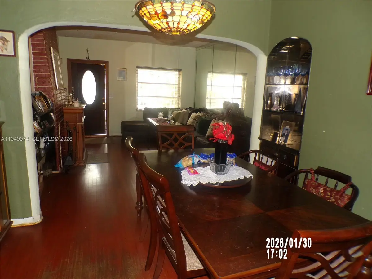 424 NE 72nd St, Miami, FL 33138 - #1