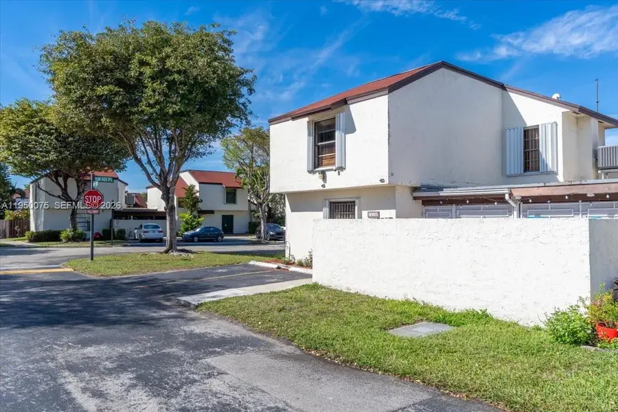 10133 NW 5th Ter #3-6, Miami, FL 33172 - Image #3