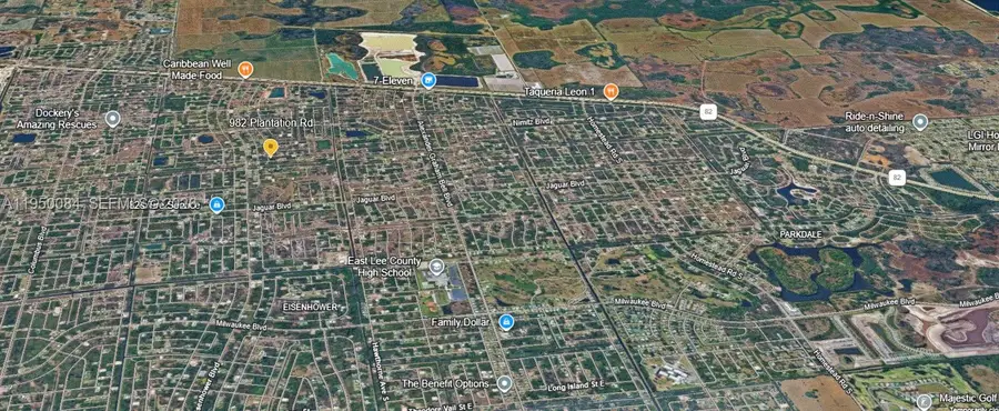 982 Plantation Rd, Lehigh Acres, FL 33974 - Image #3