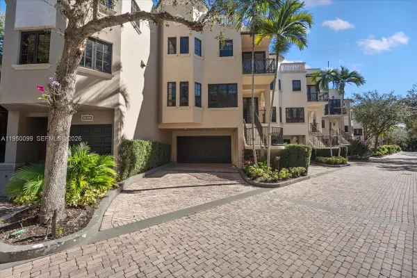 3471 Main Hwy #1240, Miami, FL 33133