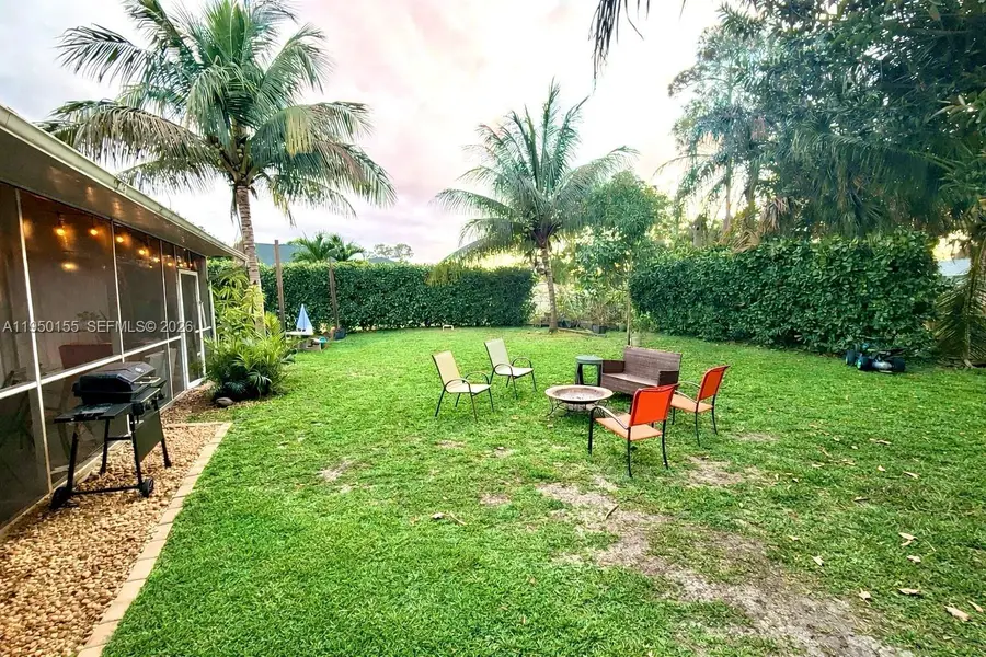 1582 SE Crown St, Port Saint Lucie, FL 34983 - Image #2