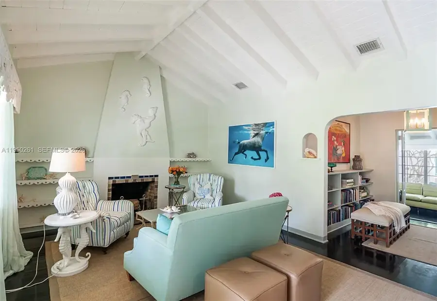 763 NE 76th St, Miami, FL 33138 - Image #2