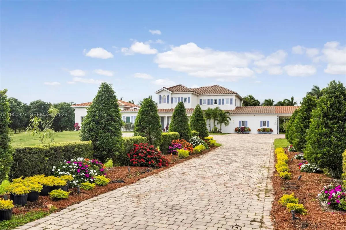 34650 SW 218th Ave, Homestead, FL 33034 - Image #1