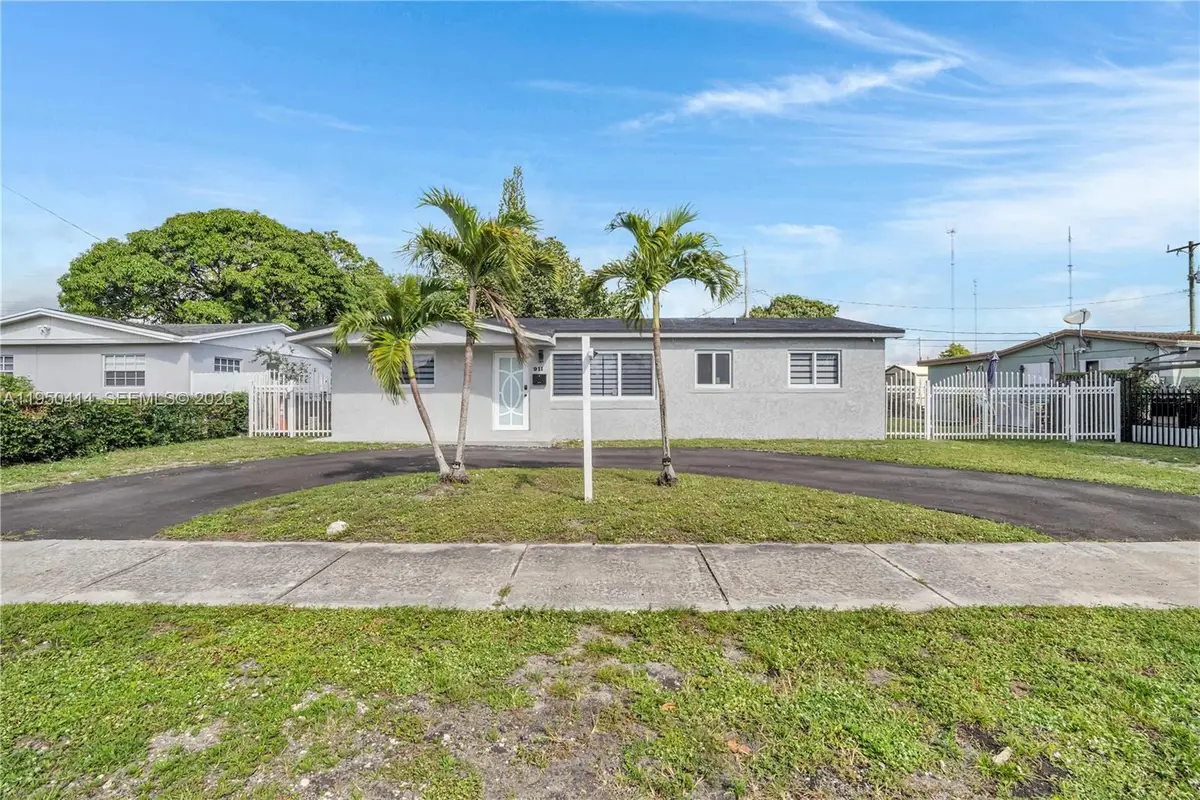 911 NW 200th Ter, Miami Gardens, FL 33169 - Image #1