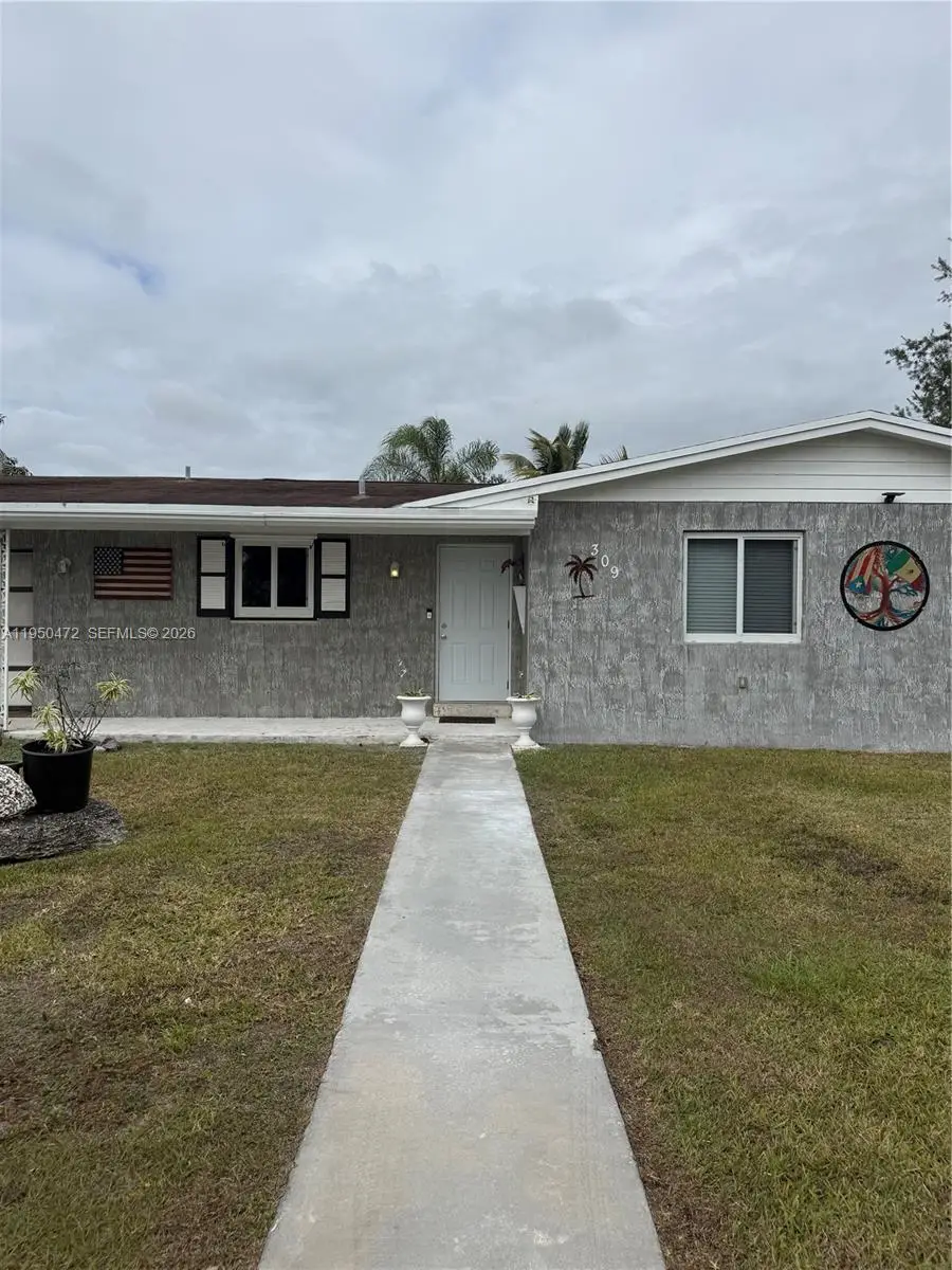 309 NW 15th St, Homestead, FL 33030 - Image #1
