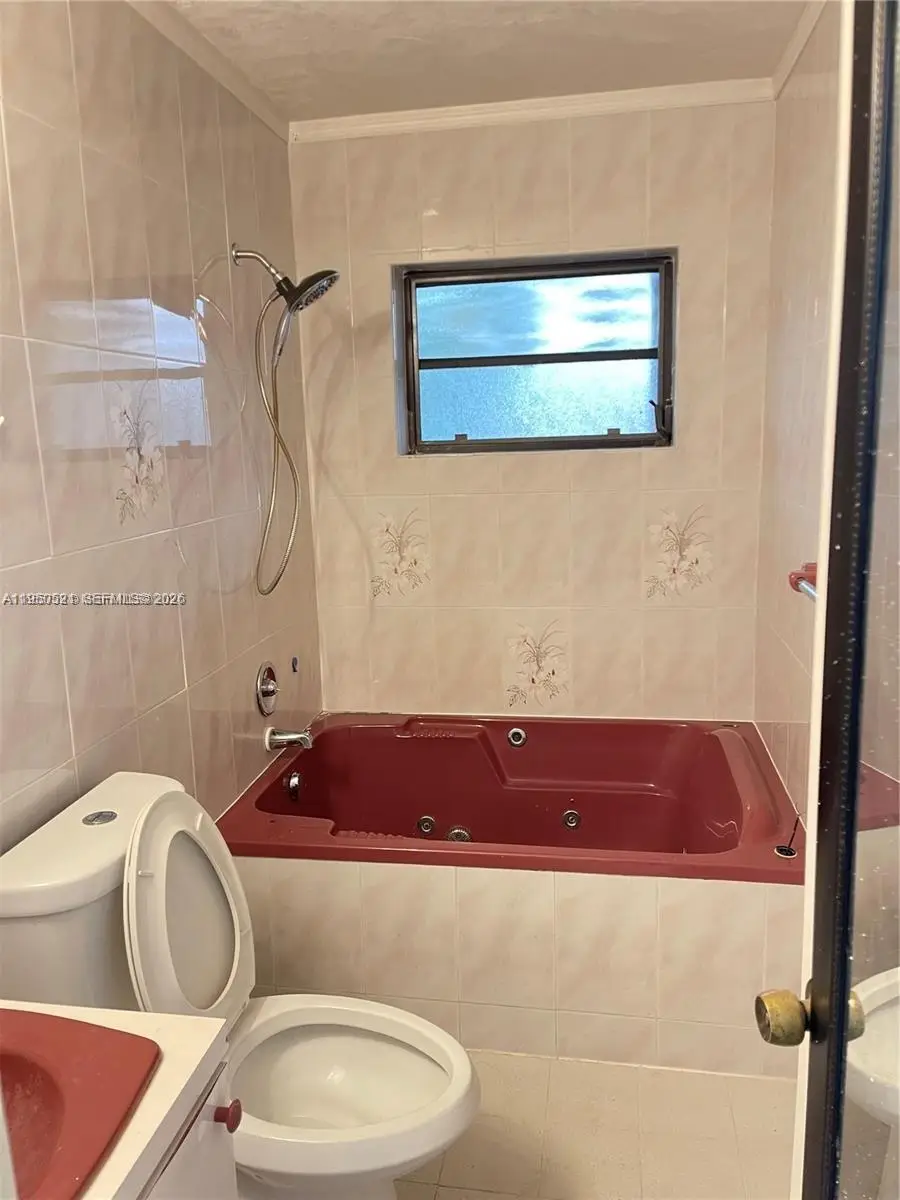 9711 Caribbean Blvd, Cutler Bay, FL 33189 - Image #2