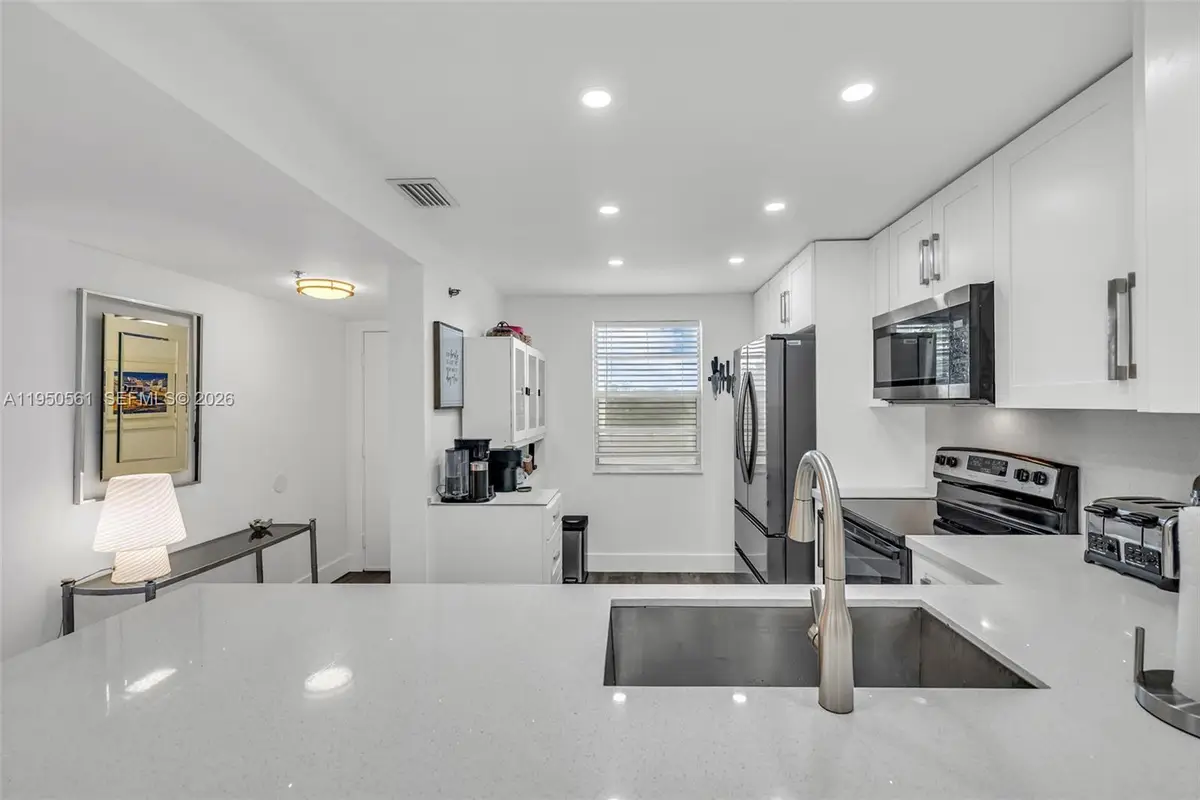 3910 Inverrary Blvd #503-B, Lauderhill, FL 33319 - #1