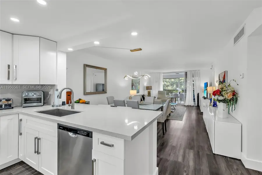 3910 Inverrary Blvd #503-B, Lauderhill, FL 33319 - #2