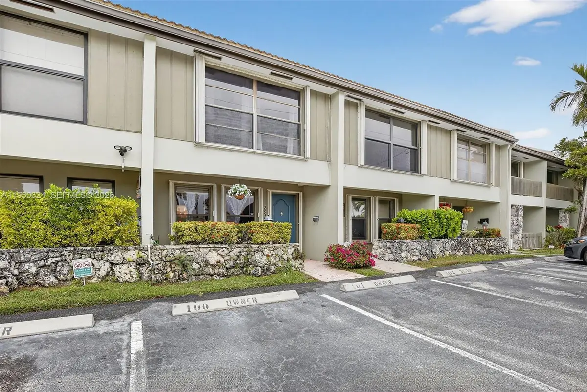 2939 NE 60th St #2939, Fort Lauderdale, FL 33308 - Image #1