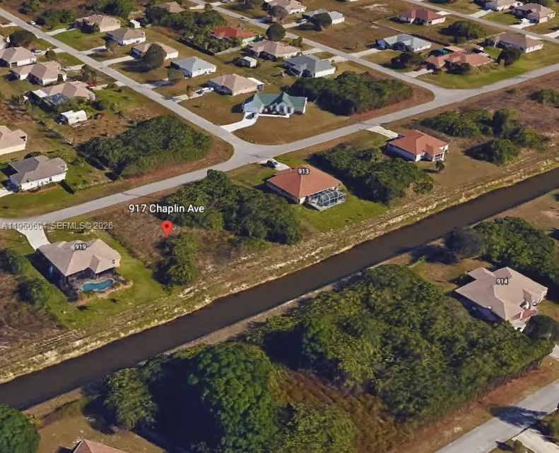917 Chaplin Ave, Lehigh Acres, FL 33971 - Image #3