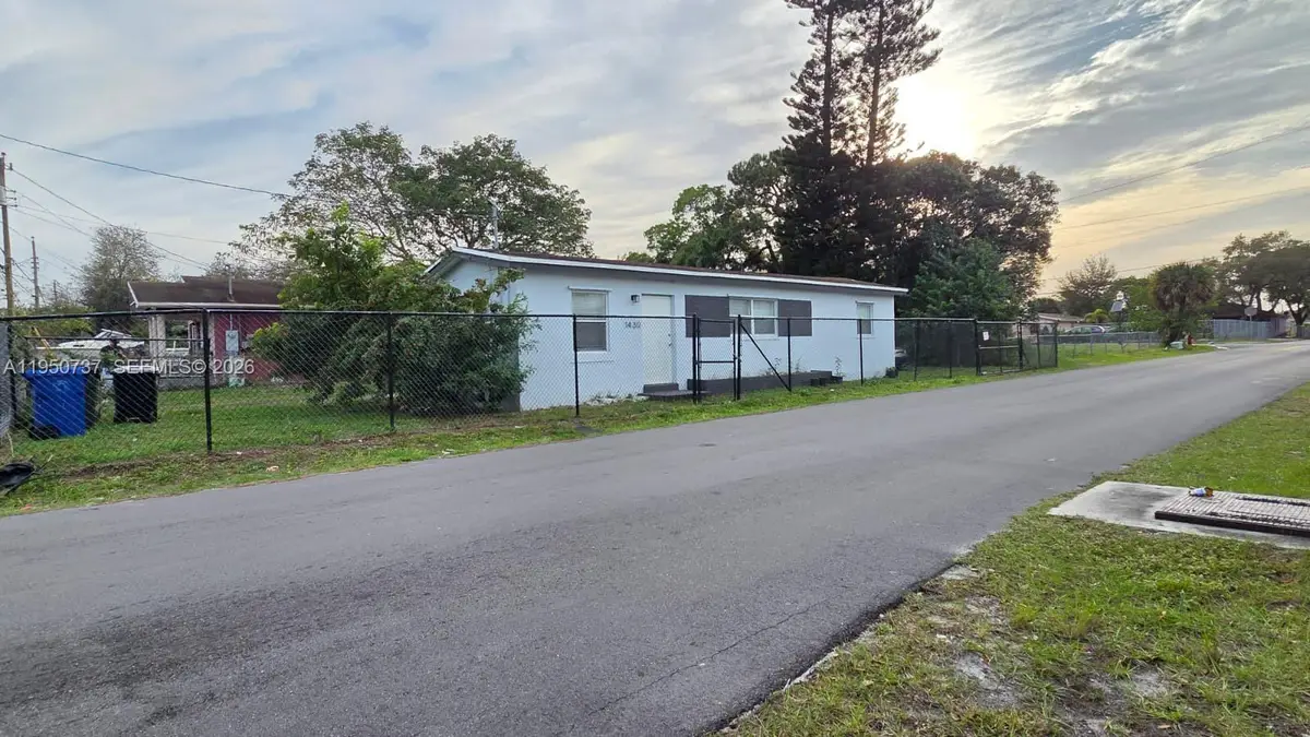 1430 NW 7th St, Fort Lauderdale, FL 33311 - #1